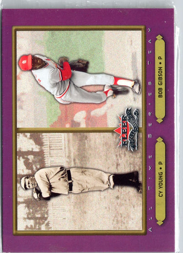 2002 Fleer Fall Classic #98 Cy Young / Bob Gibson SN50 Championship A12