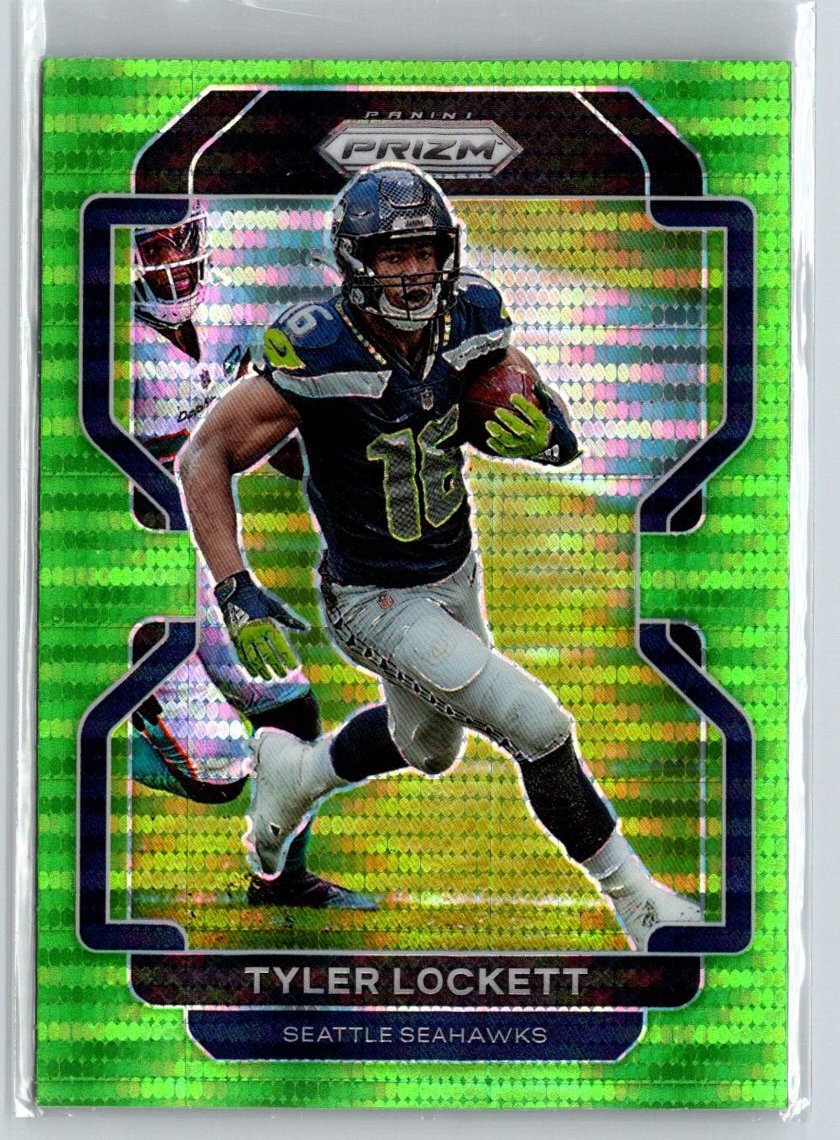 2021 Panini Prizm #43 Tyler Lockett Green C5