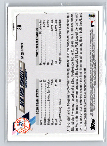 2021 Topps #39 New York Yankees Rainbow Foil E23