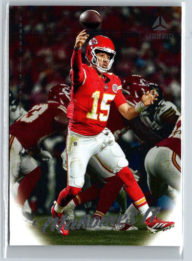 2025 Panini Luminance #55 Patrick Mahomes II J02