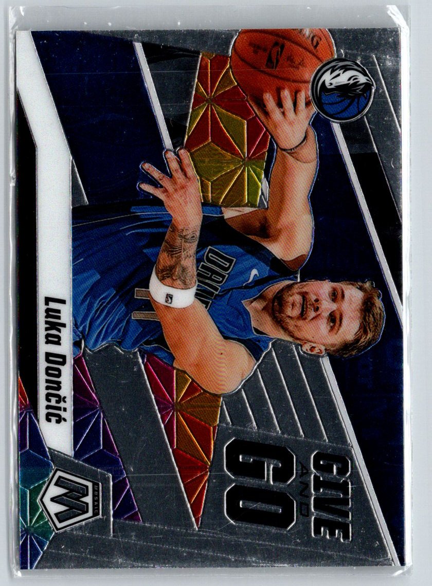 2019-20 Panini Mosaic #10 Luka Doncic Give and Go K03