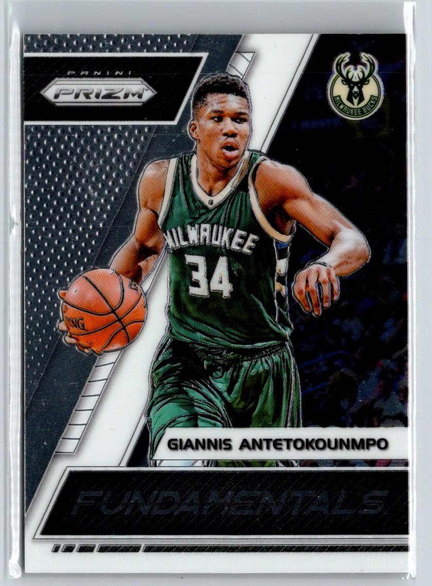 2017-18 Panini Prizm #32 Giannis Antetokounmpo Fundamentals K55
