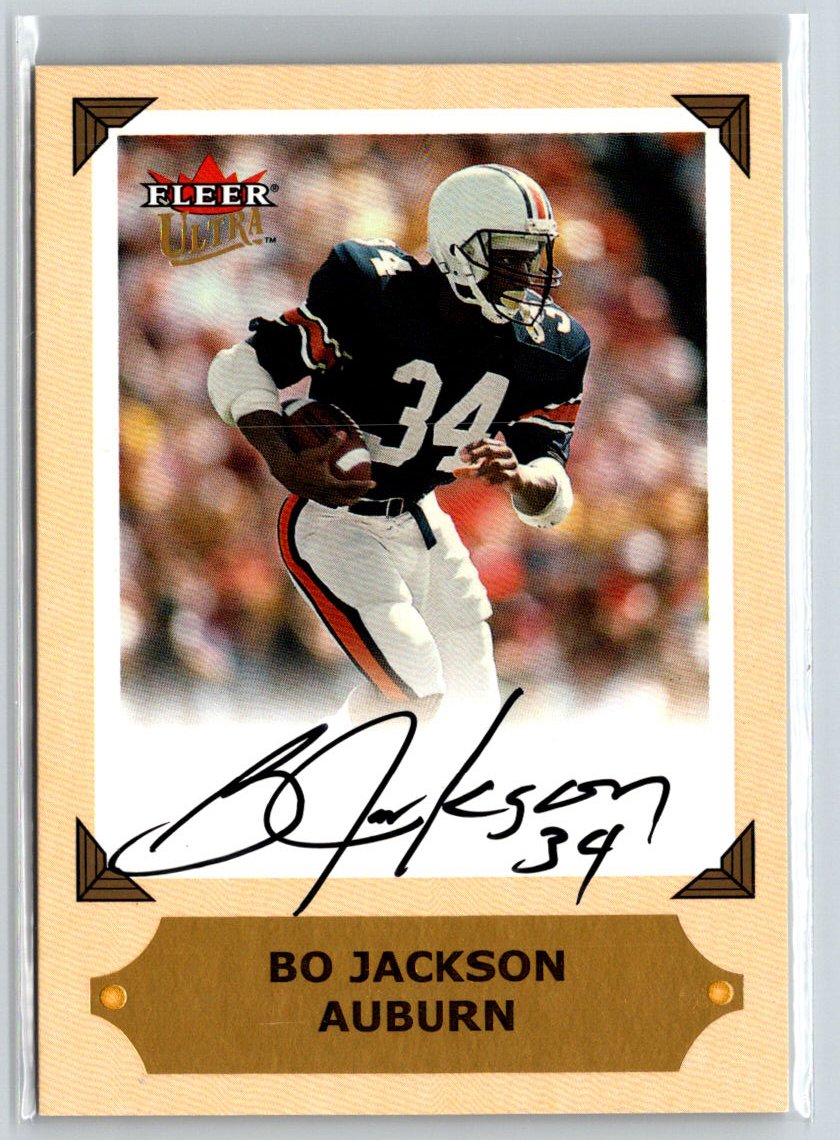 2001 Ultra #NNO Bo Jackson College Greats Previews Autographs R07