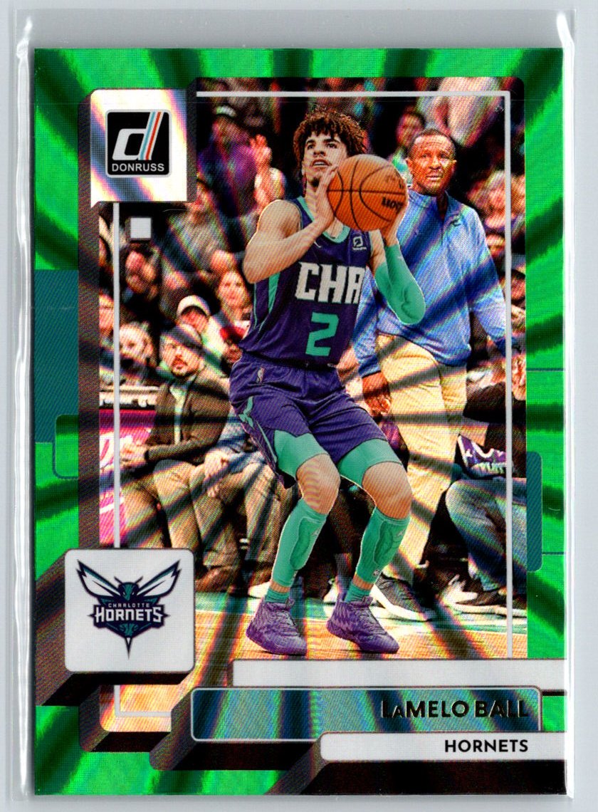 2022-23 Donruss #67 LaMelo Ball Holo Laser Green Q08