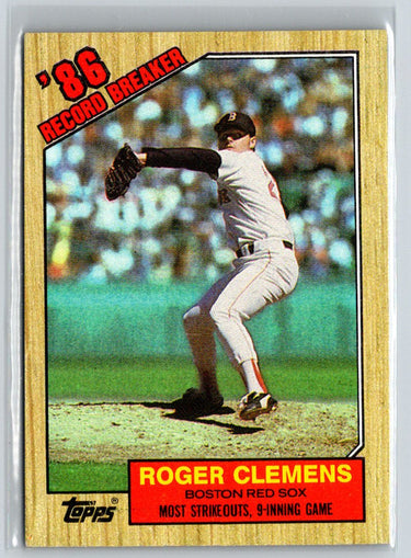 1987 Topps #1 Roger Clemens Q32