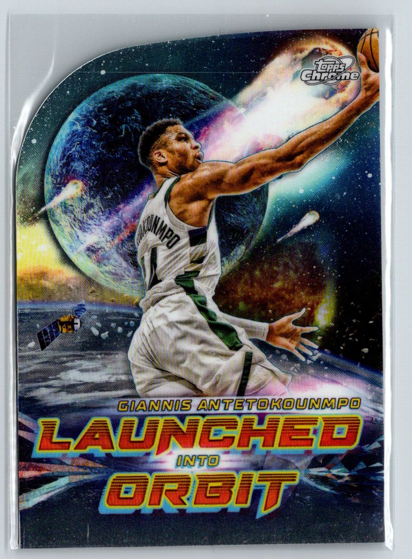 2023-24 Topps Chrome Cosmic Giannis Antetokounmpo Launched Into Orbit Q68