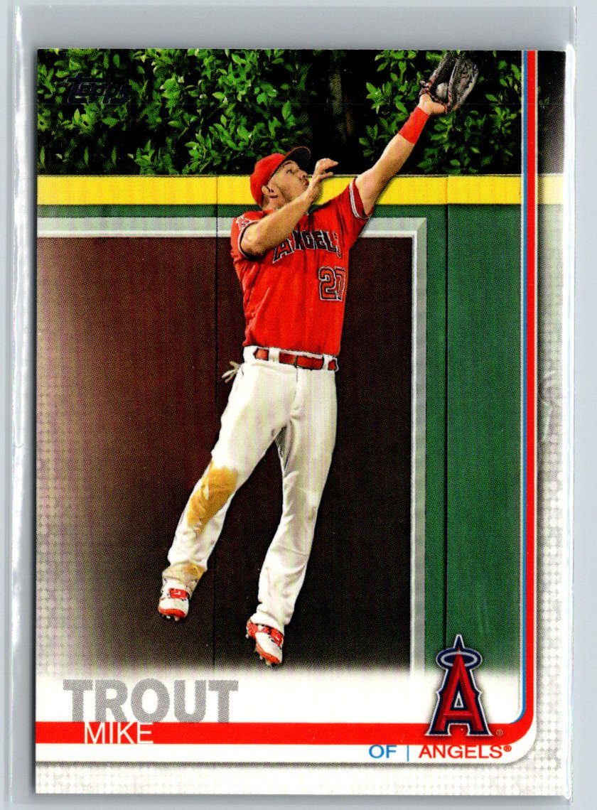 2019 Topps #100 Mike Trout Q69