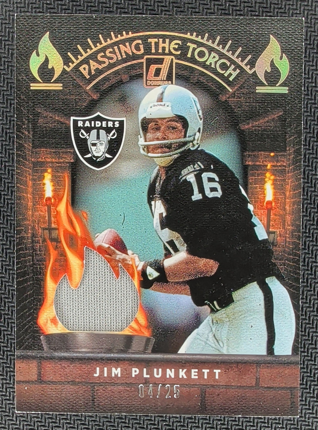 2021 Donruss Derek Carr Jim Plunkett Passing the Torch Jerseys Prime #/25 T24