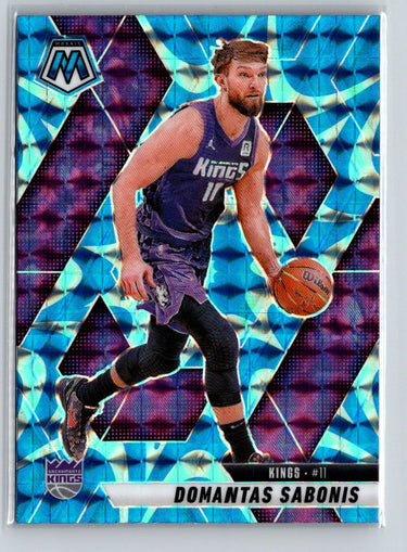 2024-25 Panini Mosaic #17 Domantas Sabonis Reactive Blue Mosaic V01